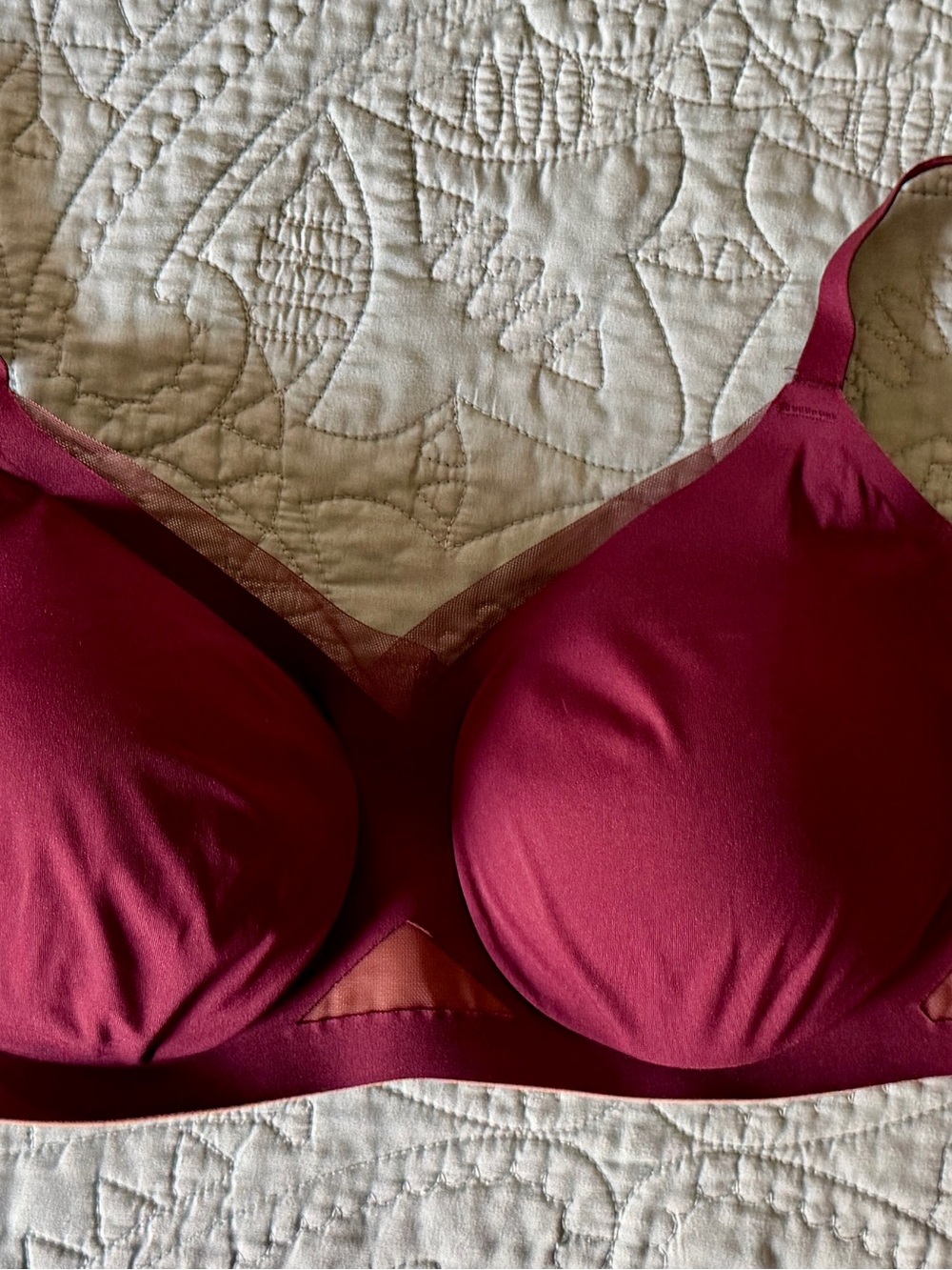 Honeylove Smooth Molded Bra (burgundy, black and nude)